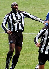 Sol Campbell playing for Newcastle United