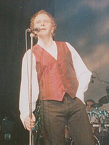 Essex performing in 1987