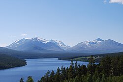 Atnsjøen and Rondane in June 2009