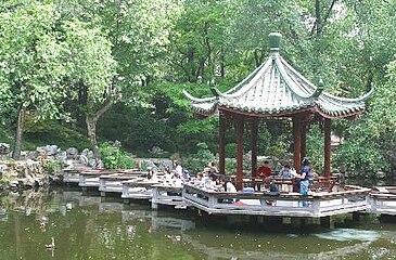 The Sanhao Wood Restaurant (三好坞) in the Siping Campus