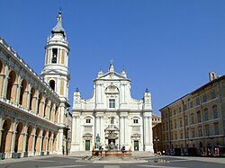 Piazza della Madonna with façade of the Basilica della Santa Casa