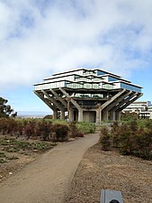 Geisel Library, San Diego, California, US, by William Pereira, 1970[277]