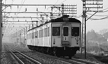 Tobu 7300 Isesaki Line 1977 (cropped).jpg