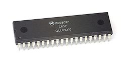 1 MHz Motorola 6809P processor, is a C65P mask set manufactured the tenth week of 1992