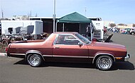 Ford Durango side profile, showing view of original B-pillar