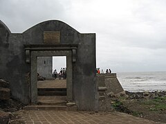 Castella de Aguada, also known as the Bandra Fort