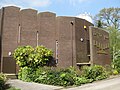 Etz Chaim Synagogue, with Moortown Water Tower behind