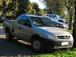 Chevrolet Montana pickup truck